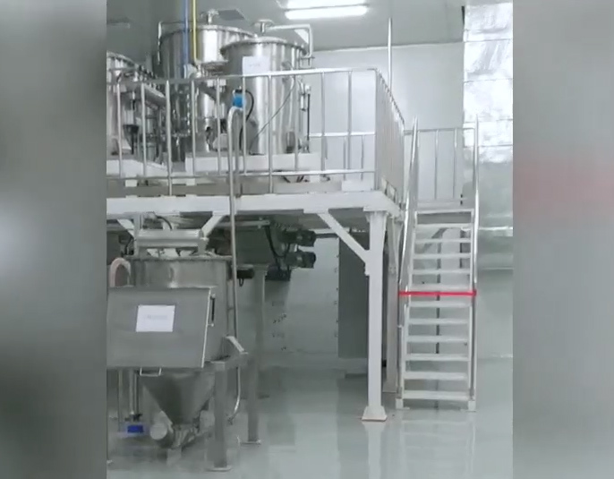 红运机械锂电客户全自动粉体加投料系统
